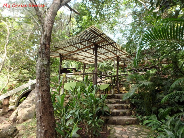 almost private tables