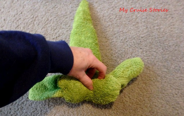 step by step towel folding directions