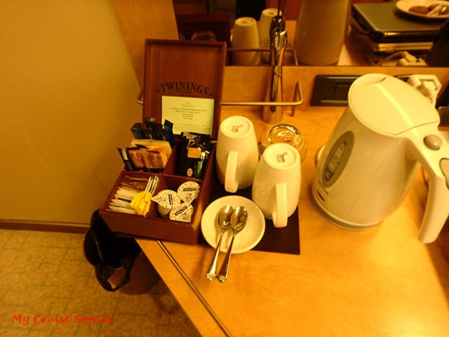 in-room tea service