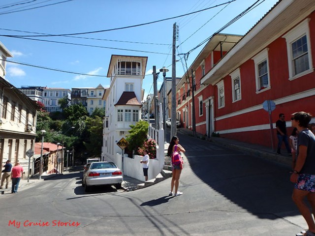 streets of Valparaiso