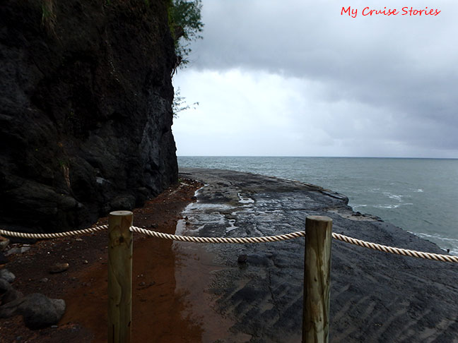old road at Arahoho blowholes