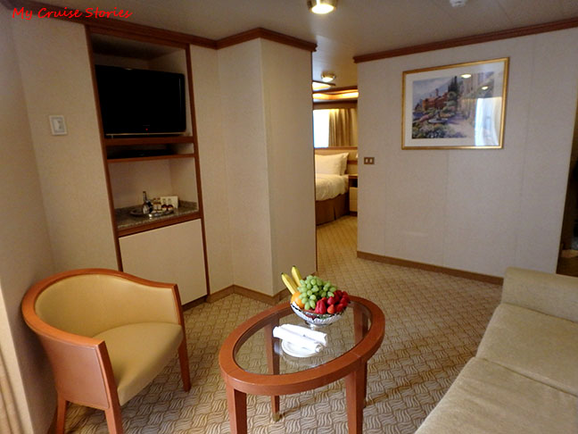 premium cruise ship suite