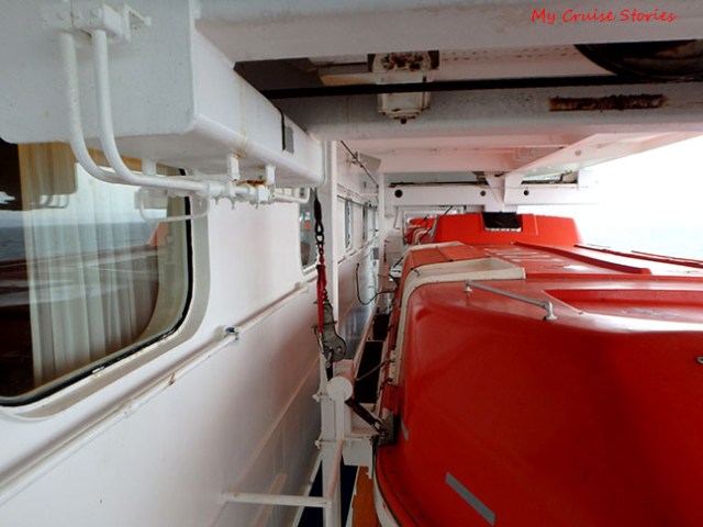 obstructed view windows from the outside