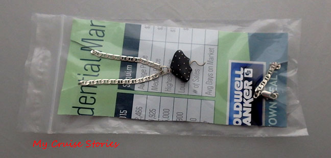 make your own necklace holder