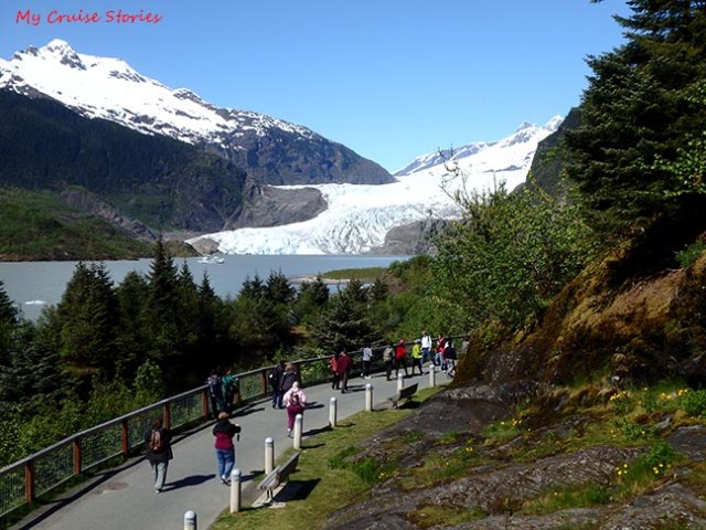 Mendenhall Glacier visitor's center