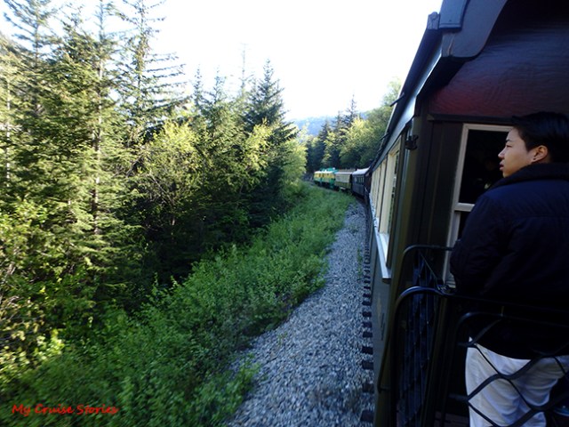 Skagway train heads toward White Pass