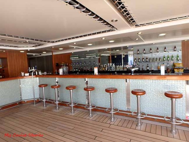 cruise ship bar