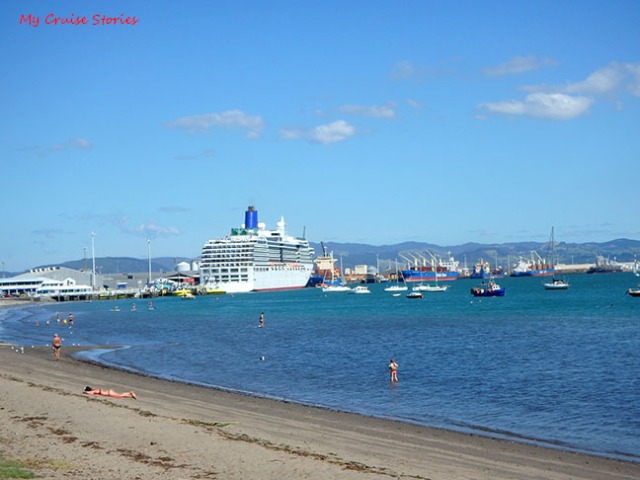 cruise ship from the beach at Mount Maunganui