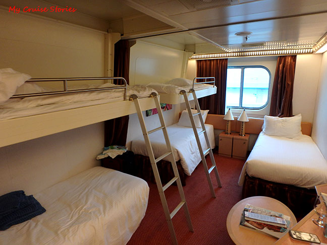 in-line bunks in 5-person cruise ship cabin