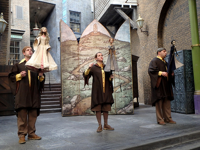 entertainment at Universal