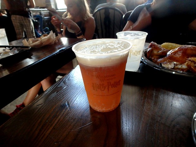 Universal Studio's butterbeer