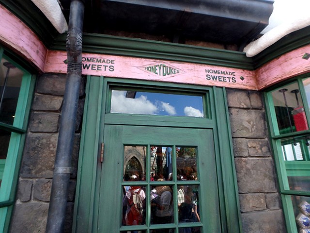 Honeydukes sweet shop