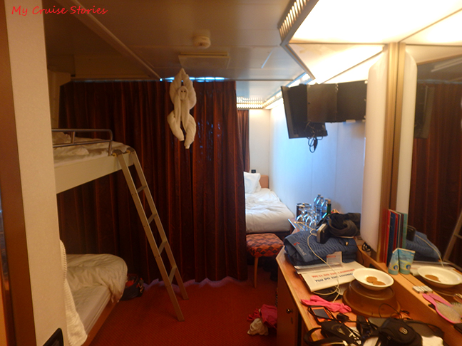 cruise ship cabin