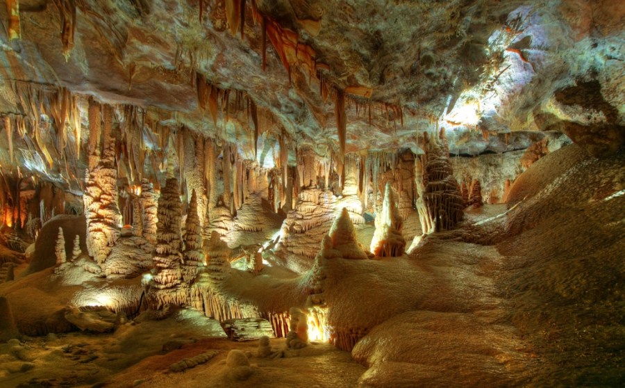 Jenolan Caves, Australia