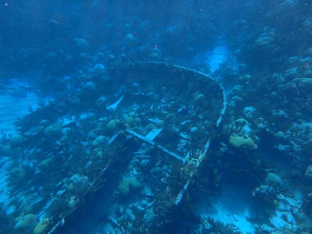 sunken ship in Bermuda