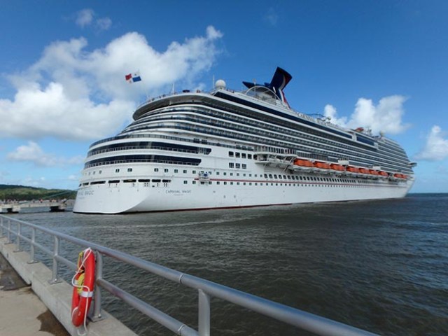 Carnival Magic cruise ship