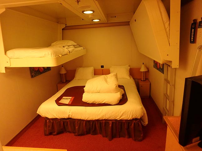 inside cabin sleeps 4