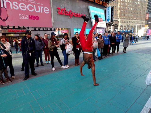 New York street performers