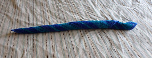 making a tail for towel animals