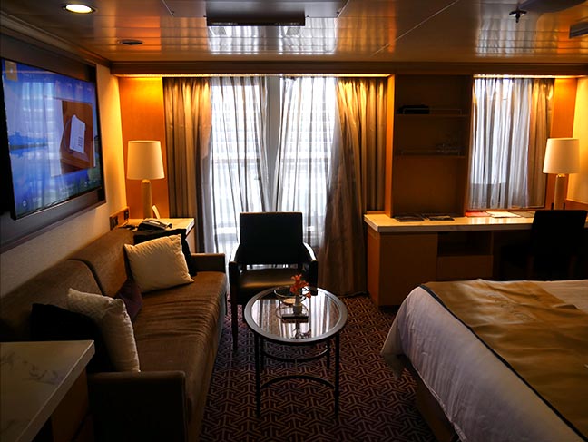 Oosterdam Signature Suite