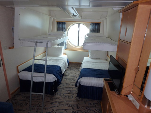 cruise ship cabin with bunks