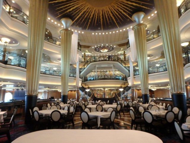 cruise ship dining room