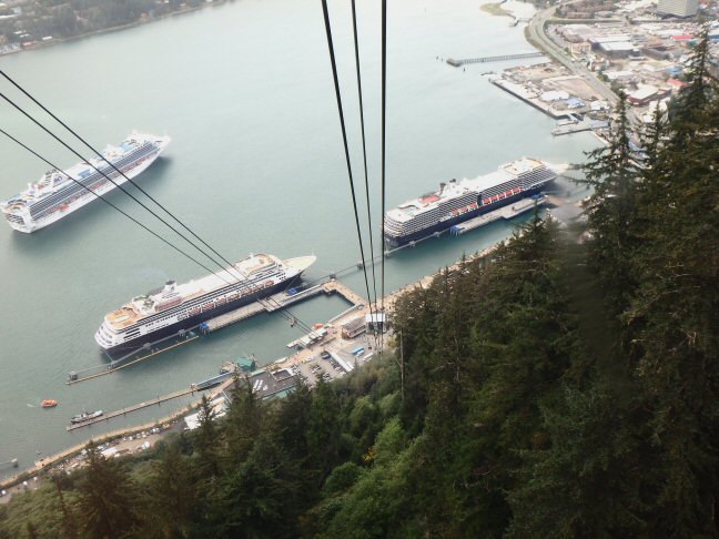 cruise ships in Juneau