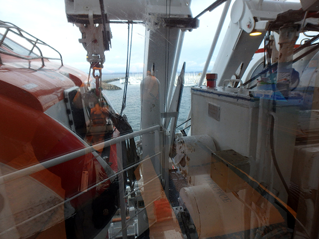 obstructed view cabin