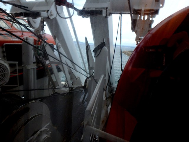 obstructed view cruise ship cabin