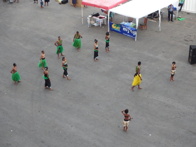 dancers in Fiji