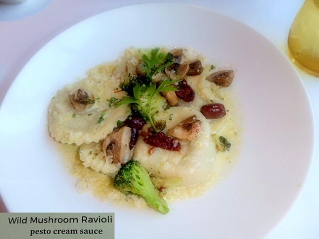 Pinnacle Grill ravioli