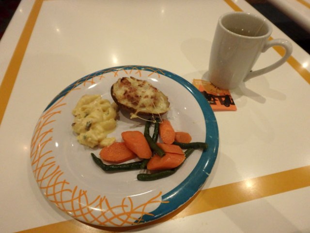 cruise ship buffet food