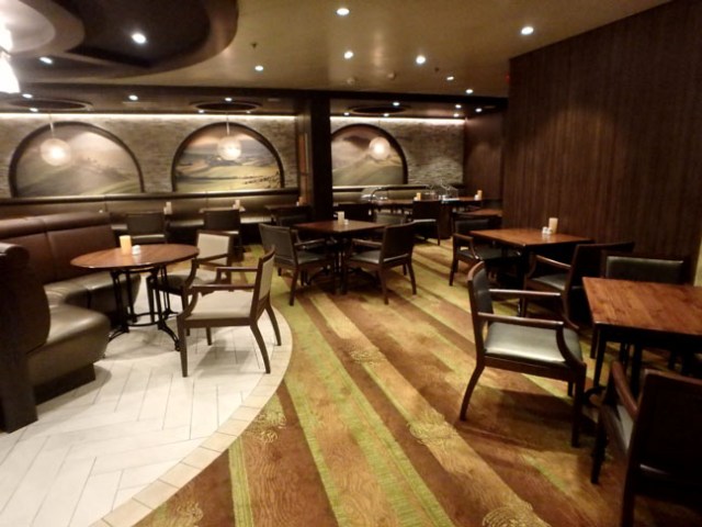 cruise ship premium restaurant