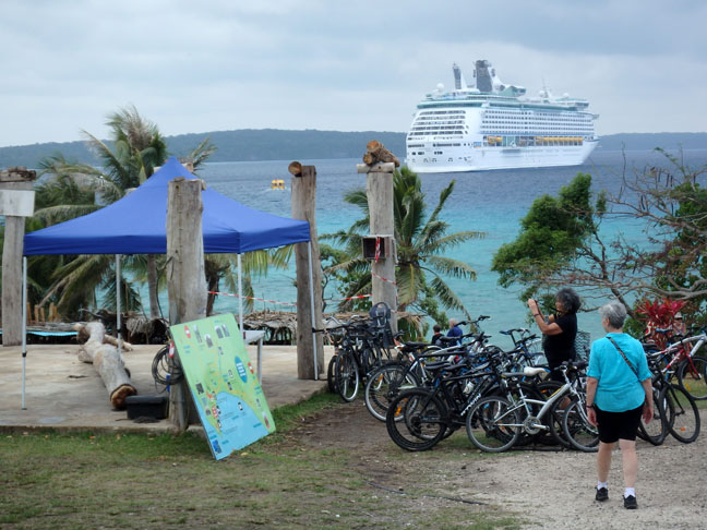 Lifou cruise port