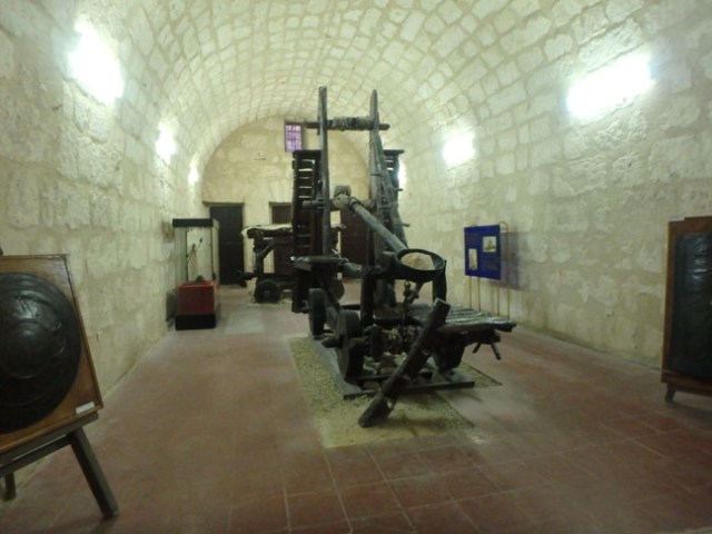catapult in Cuban fort