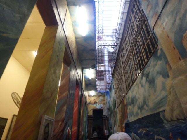 Cuban house with open roof