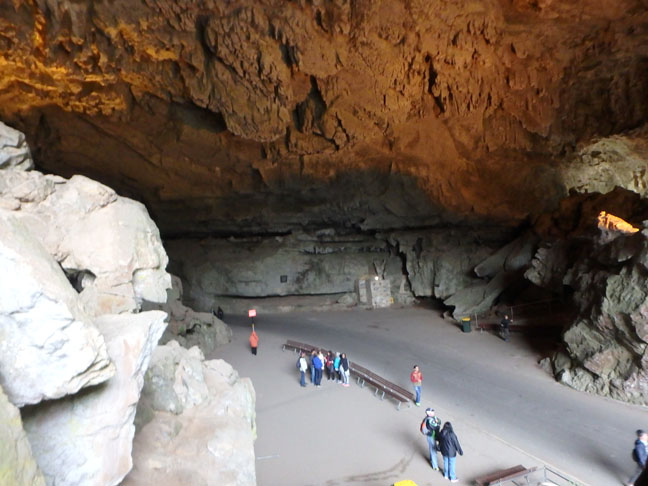 Jenolan Caves