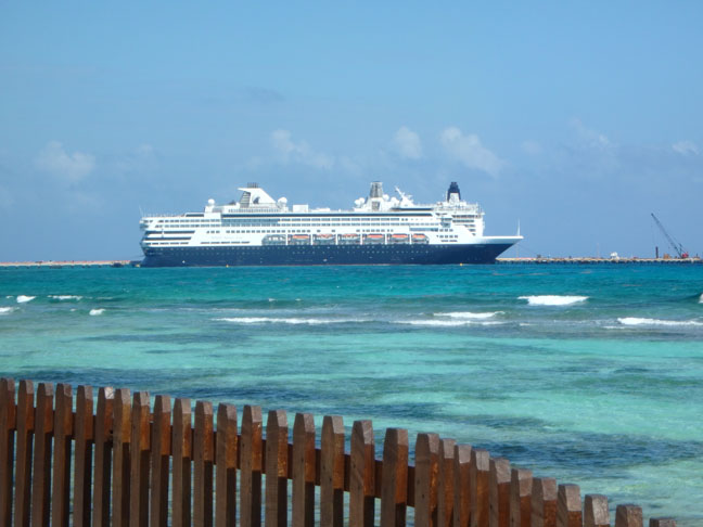 Holland America Veendam