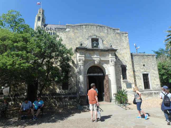 Alamo gift shop