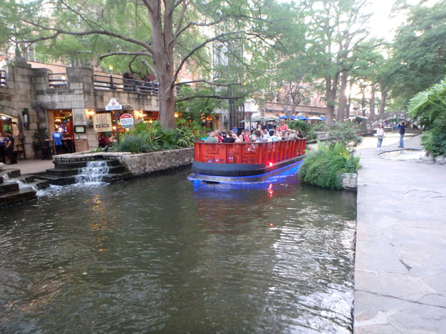 River Walk cruise