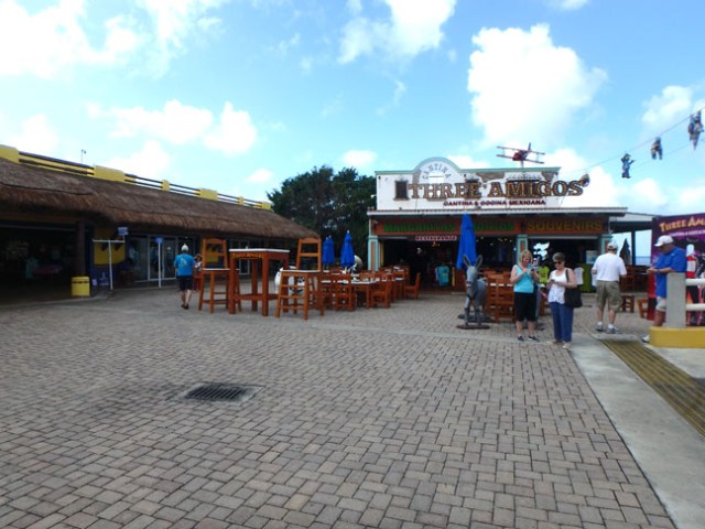 cruise ship port in Cozumel