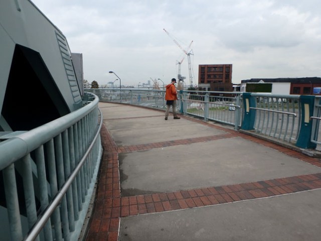 pedestrian bridge in Yokohama
