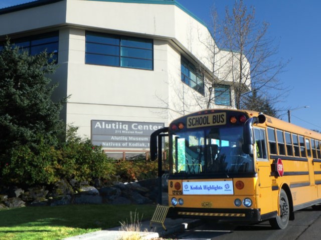 cruise ship tour by school bus