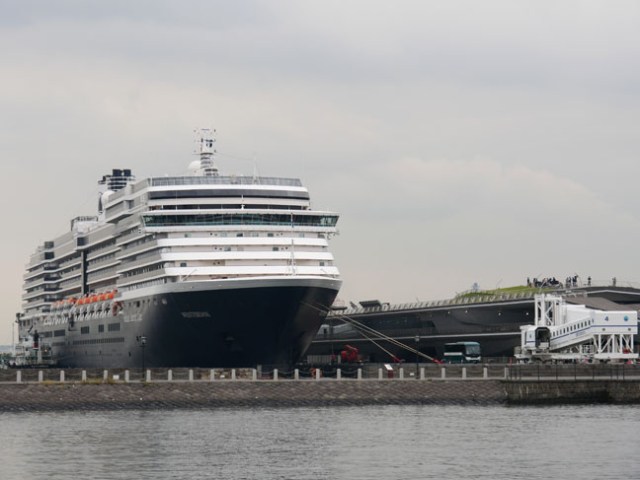 Osanbashi pier, Yokohama, Japan
