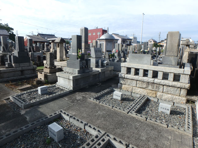 graveyard in Japan