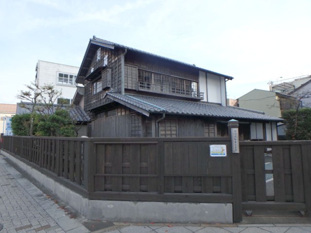 old Japanese building
