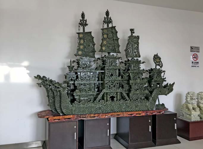 jade carving