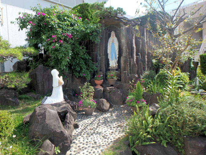 outside of Miuramachi Church