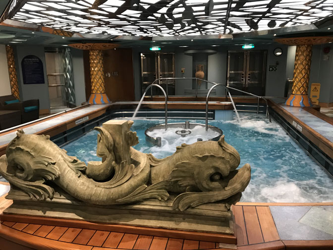Westerdam spa pool